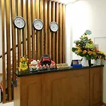 Lap Nhu Y Hotel