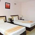 Dong Kinh A Hotel