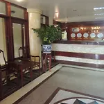 Hung Thanh Hotel