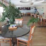 Modern Saigon Hotel