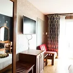 Vien Ngoc Xanh 6 Hotel