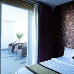 Vien Ngoc Xanh 6 Hotel