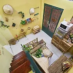 Saigon Old Town Homestay