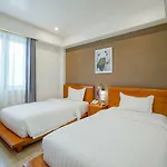 Hotel Mayvill