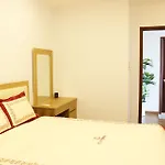 Beautiful Domain 2 Bedrooms