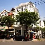 Ngan Ha Apartment