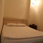 Thai Nhi Hotel