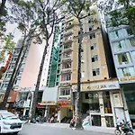 Oyo 422 Nguyen Thanh Hotel