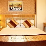 Hotel Tan Hai Long 4