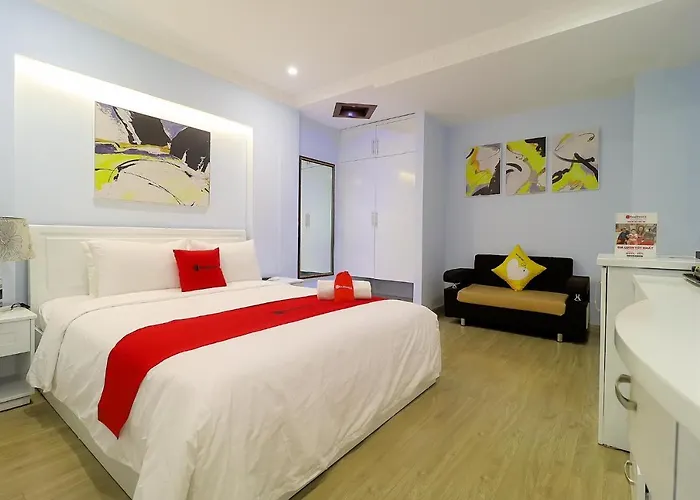 Reddoorz Plus Amore Hotel Nguyen Trai Street