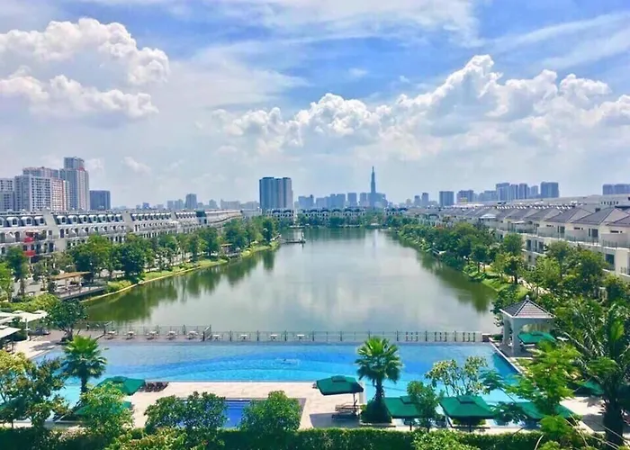 Cozy Studio With Swimming Pool - Lakeview City Novaland