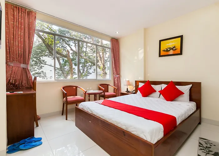 Oyo 422 Nguyen Thanh Hotel