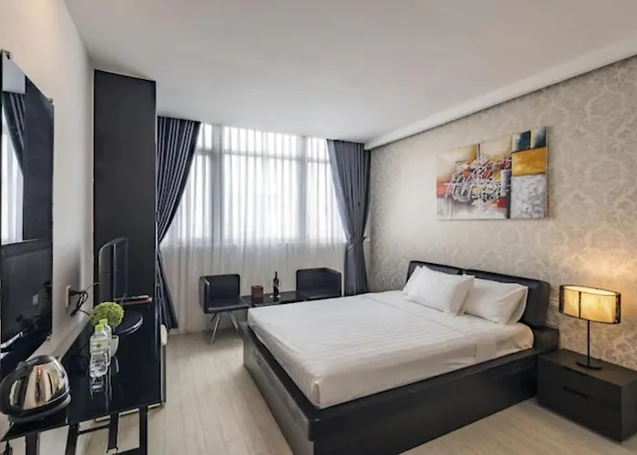 Ben Thanh Market - Hotel Premium