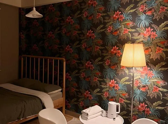 Meow Hotel & Cafe 2