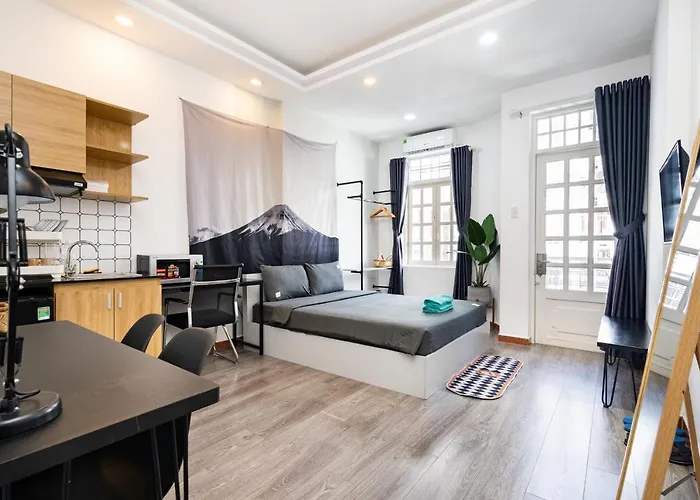 Friday Saigon Centre Homestay
