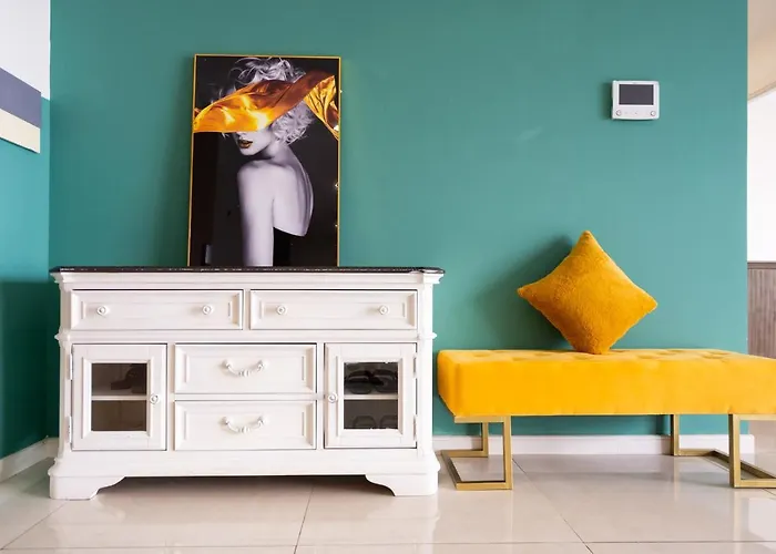 Boutique Unique - Masteri Millennium