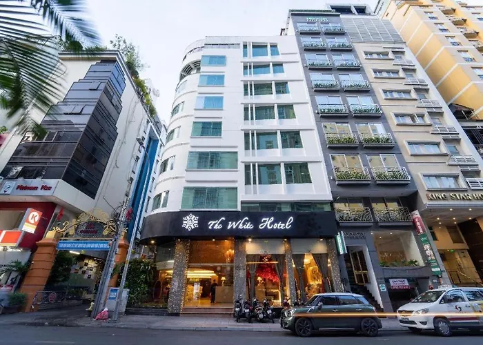 The White Hotel 8A Thai Van Lung