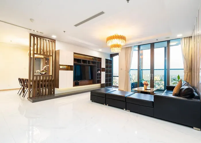 Signature Suite Landmark 81
