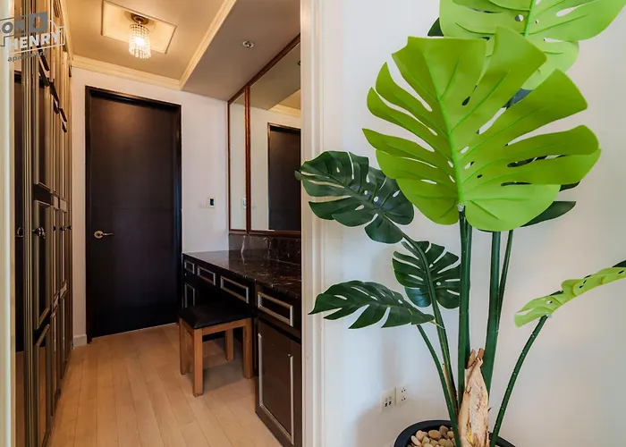 Son&Henry Cantavil Korean Apt
