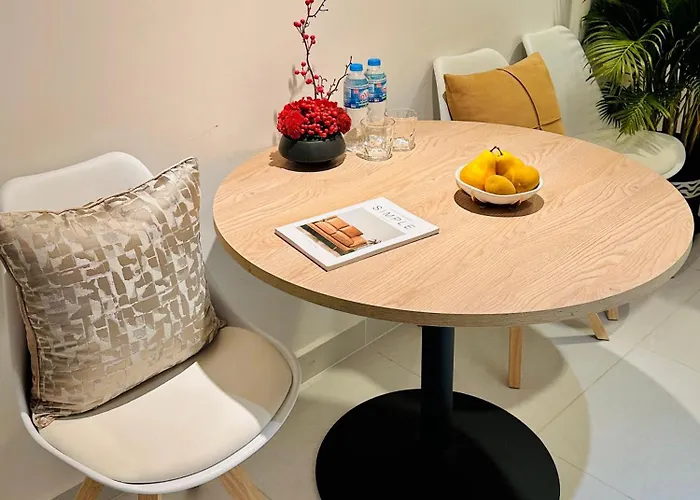 Fuzzi - Downtown Modern 1Br Near Buivien Walking Street Soho