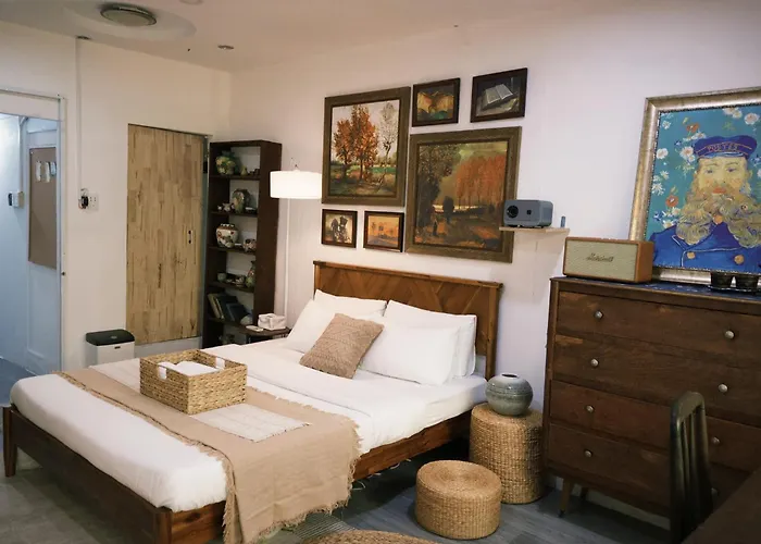 The Rustic Home