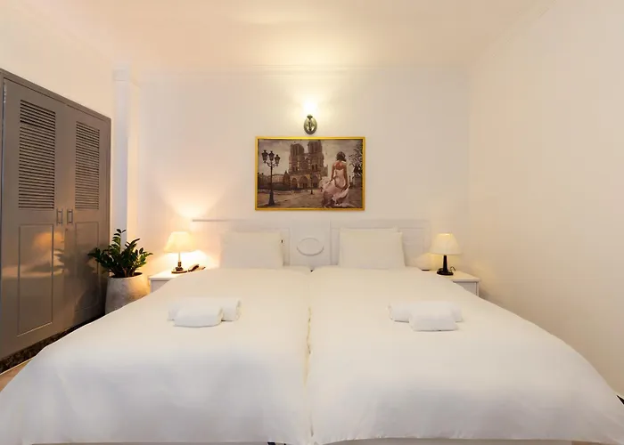 Centara Hostel