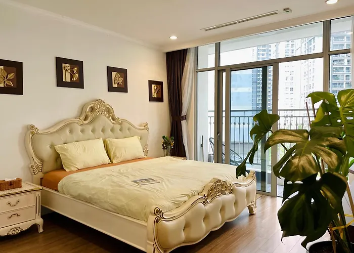 4Br - Landmark 81 - Pool & Riverside - City Center