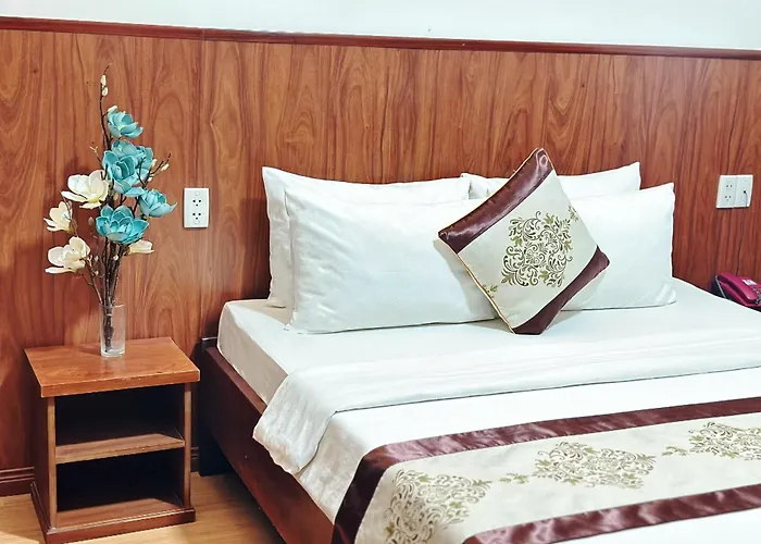 Nhat Minh Airport Hotel