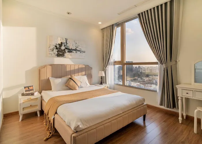 Luminous Landmark Apartment