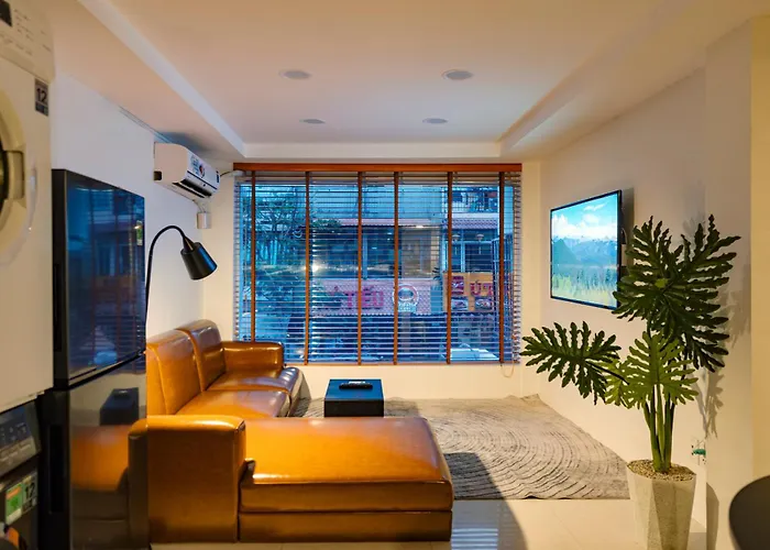Entire House With Full Amenities - Near Bui Vien Walking Street , District 1