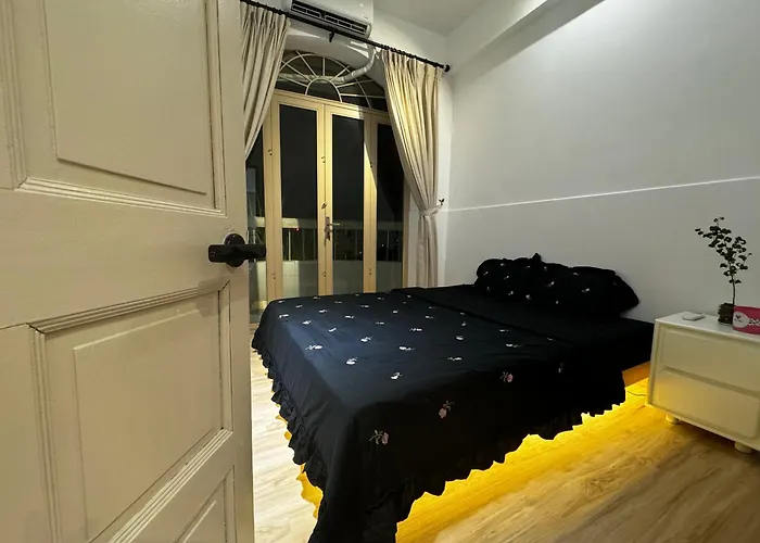 Theiphouse - 2Br Premium Apartment