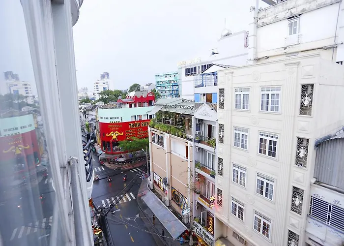 Le Petit Sai Gon Hotel