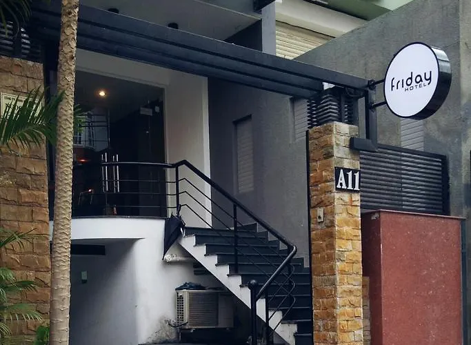 Aha Friday Hotel Le Hong Phong