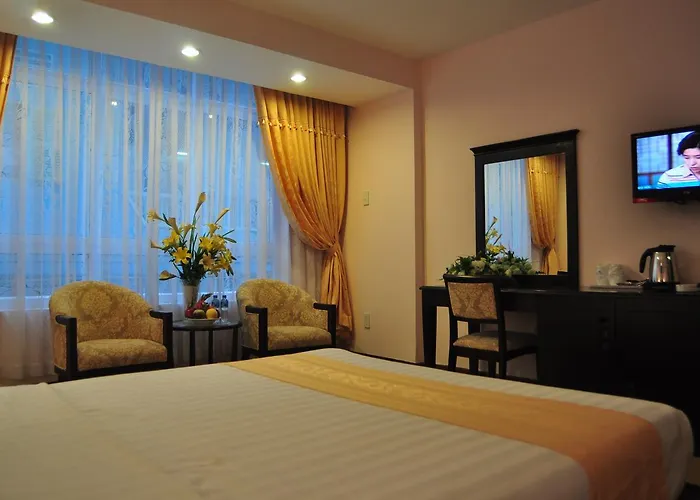 Dong Kinh A Hotel