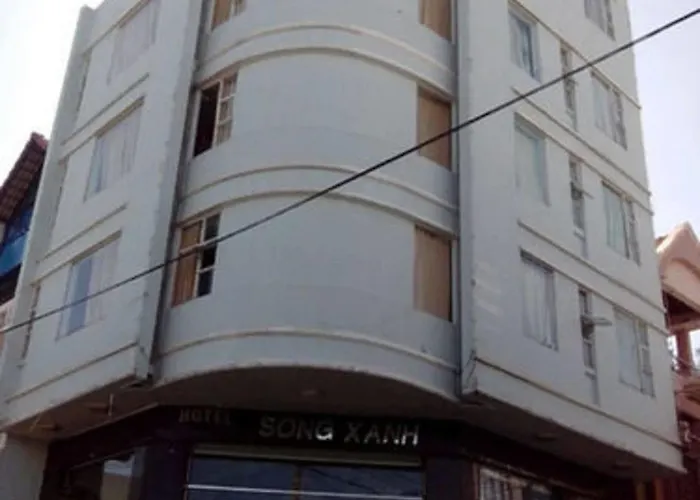 Song Xanh Hotel
