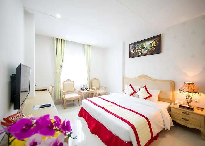 Le Saigon Hotel