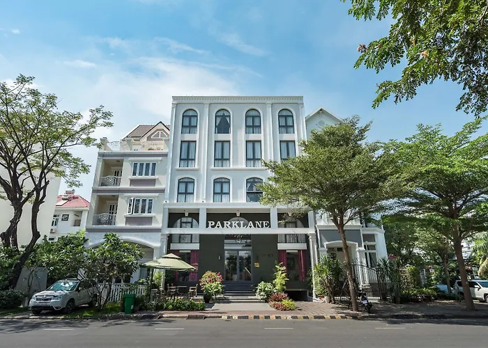 Parklane Hotel Saigon South