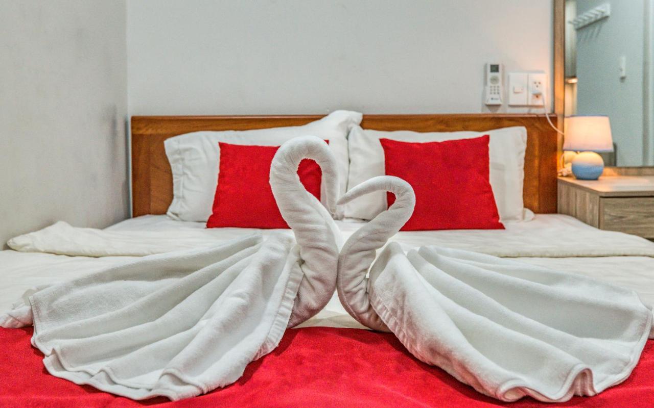 Và Căn Hộ Cherry 3*