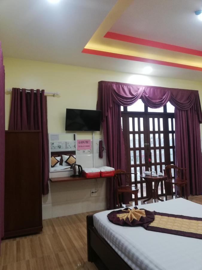 Khach San Hong Thu 2 Hotel