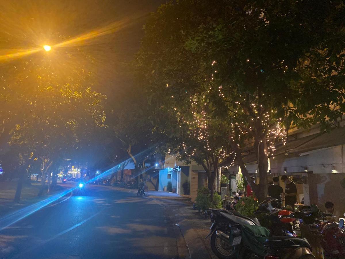 Full House Retreat - The Water Front Aparthotel Ho Chi Minh City