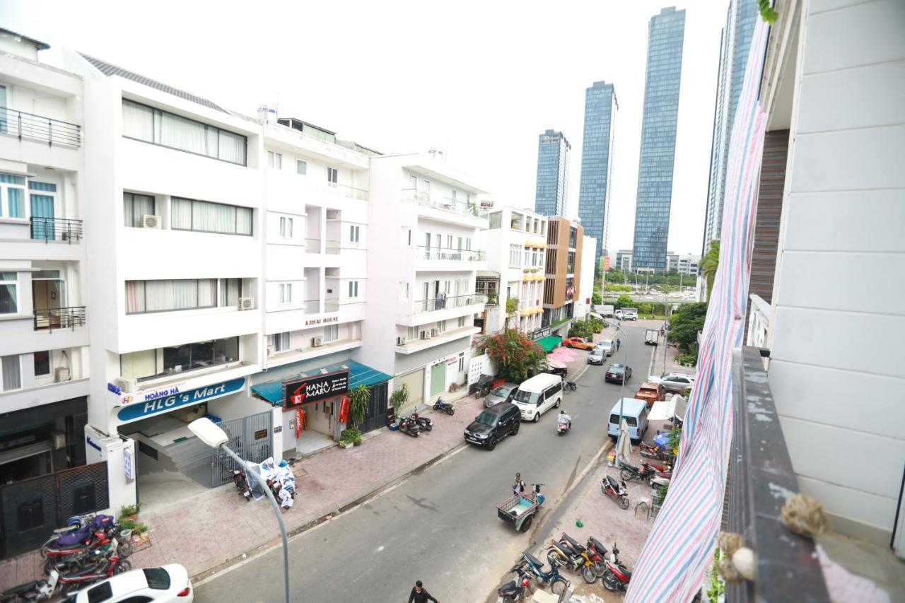 Du 1 Khách sạn hẻo lánh *
