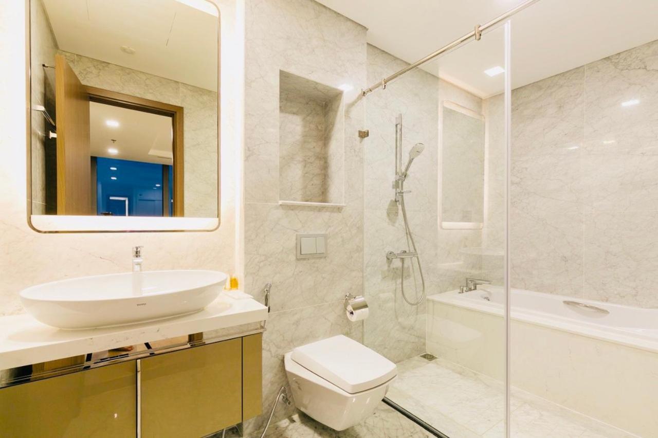 Khách sạn hẻo lánh Landmark 81 Luxury Condotel *