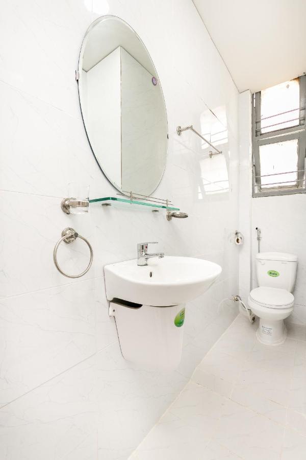 Hotel Dlux Saigon 3*