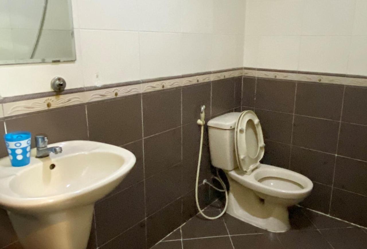 Hotel Ngoc Trinh Ho Chi Minh City