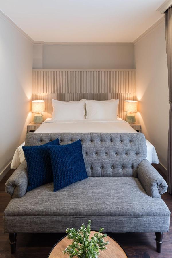 Aparthotel Charmaine's & 3*