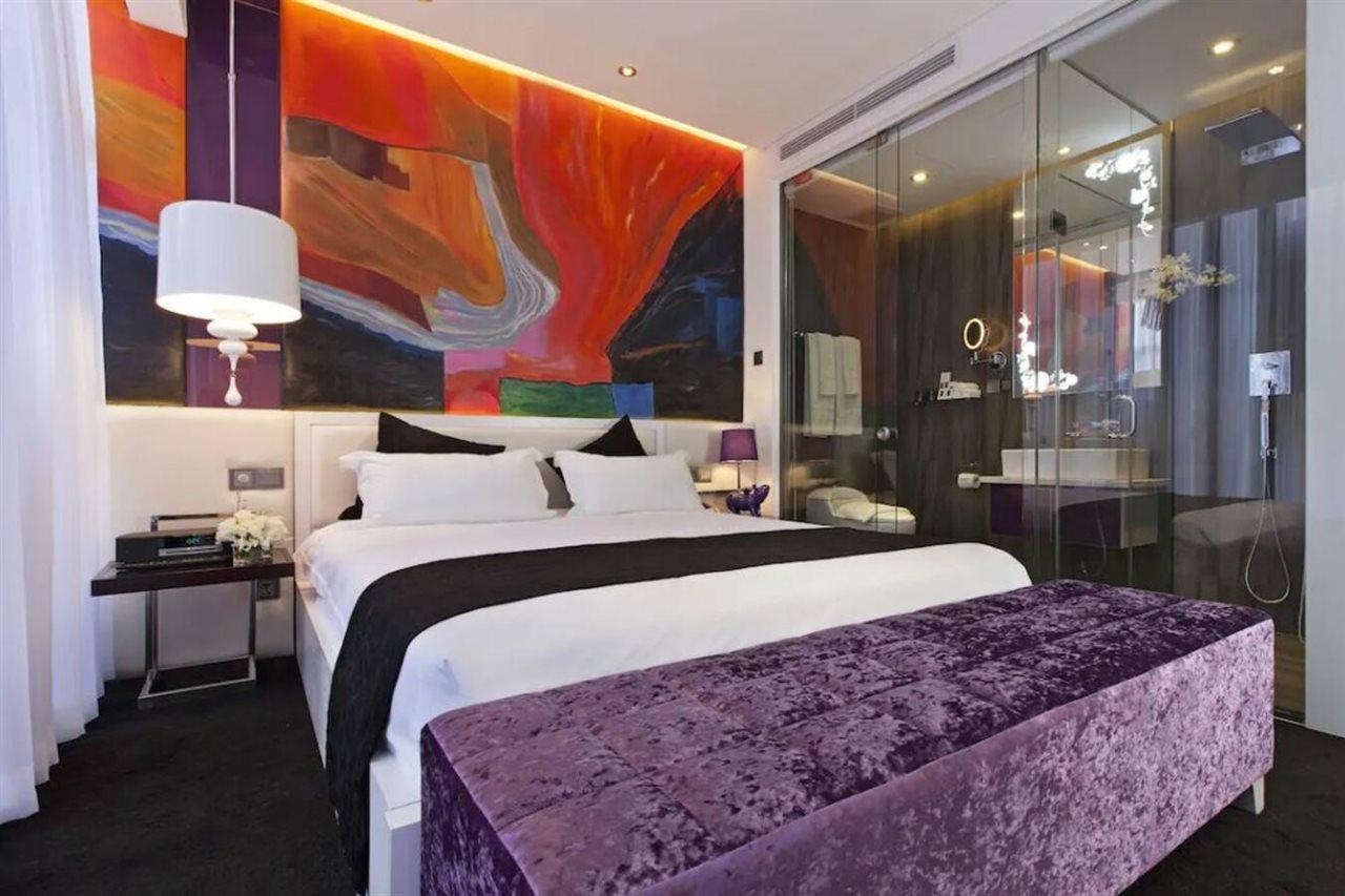 Signature Boutique 3*