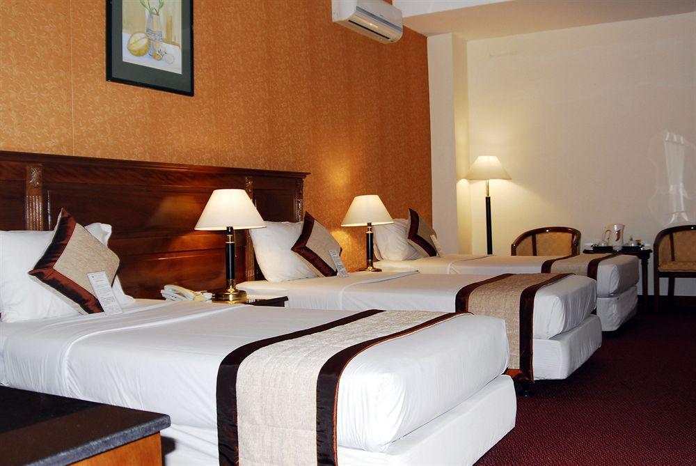 Hotel Saigon Star 4*