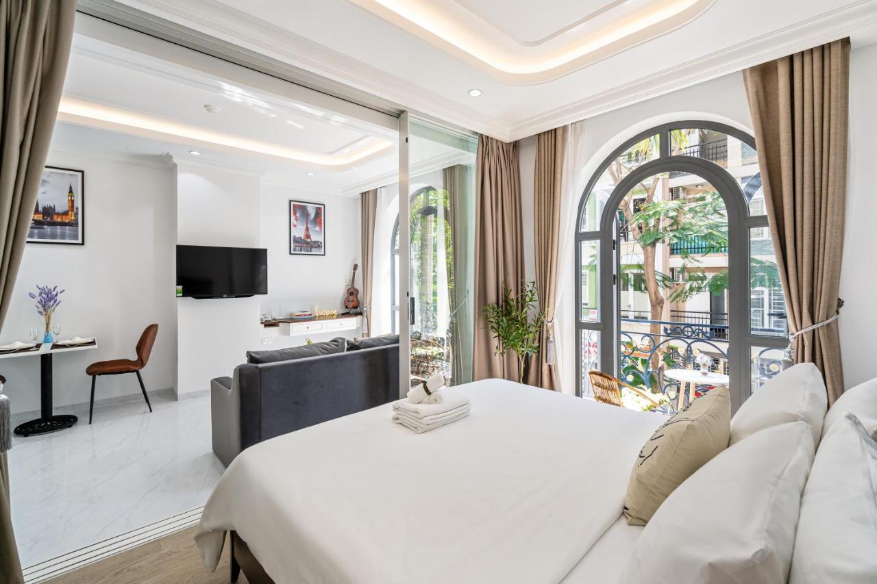 The Royal Homies - Phu My Hung Hotel 2*