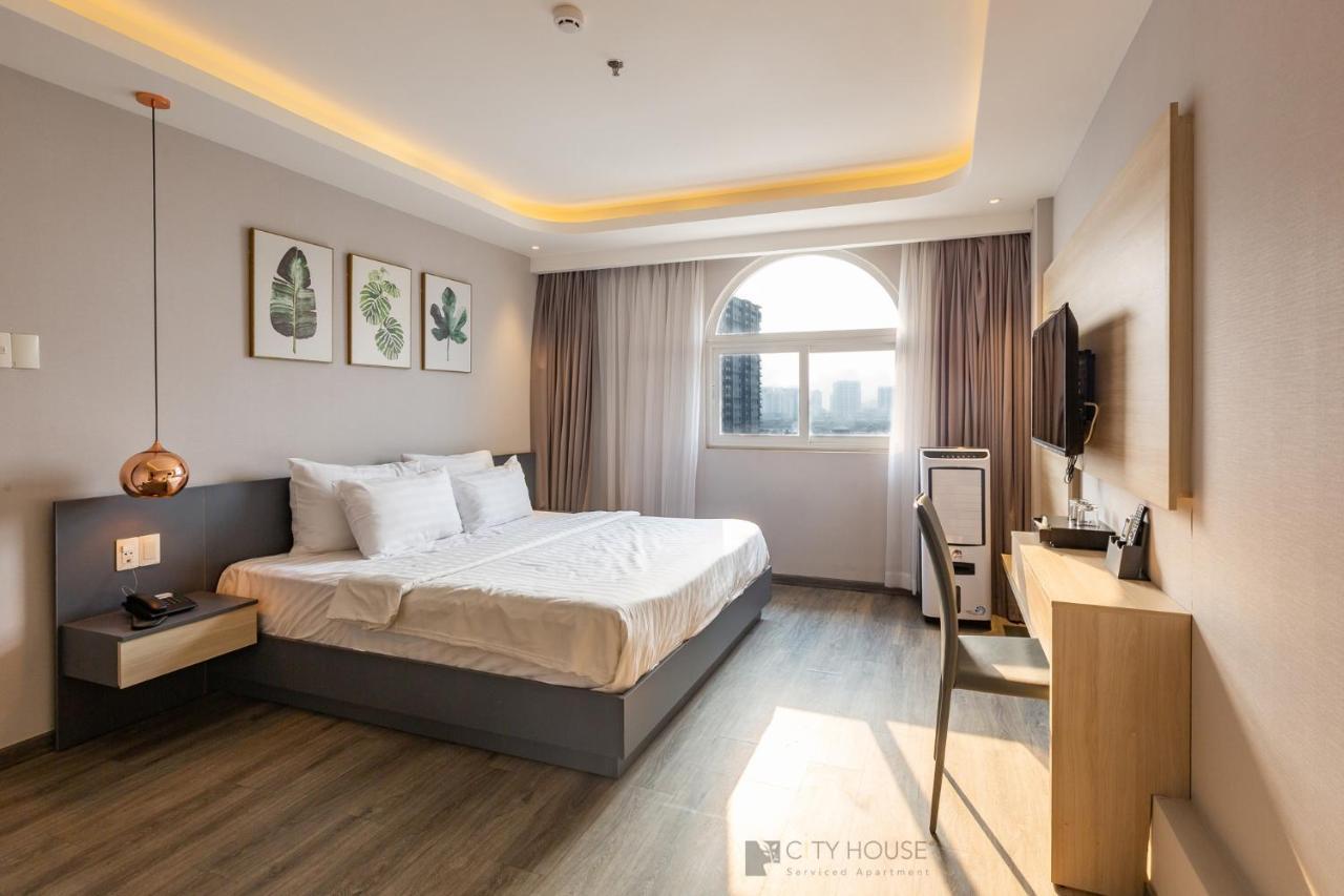 Cityhouse-sonata & Ho Chi Minh City