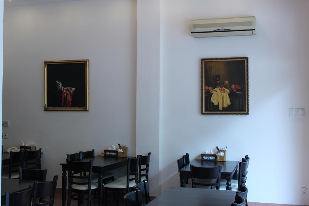 Golden Lotus Hotel
